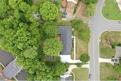 3203 Forestdale Drive, Burlington, NC 27215 - Photo 7