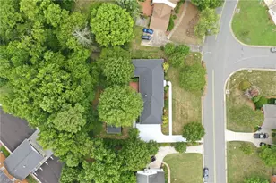 3203 Forestdale Dr, Burlington, NC 27215 - Photo 7
