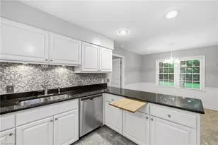 3203 Forestdale Dr, Burlington, NC 27215 - Photo 29