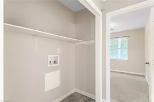 4229 Edith Ln, Greensboro, NC 27409 - Photo 15