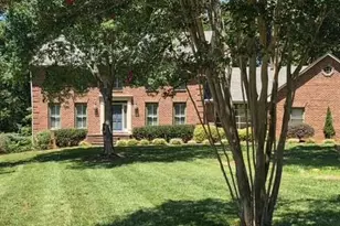2385 River Run Dr, Lewisville, NC 27023 - Photo 3