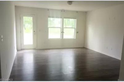 5524 Baverhof Drive, Greensboro, NC 27405 - Photo 7
