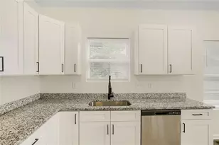 1335 Elrado St, Burlington, NC 27217 - Photo 17