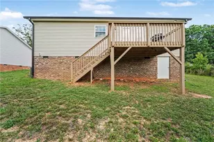 897 Breeze Hill Rd, Asheboro, NC 27203 - Photo 23