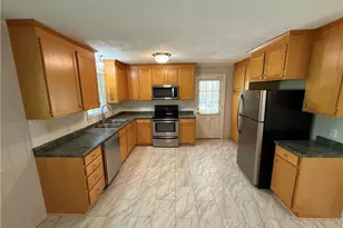 2630 Farmbrook Rd, Winston-Salem, NC 27103 - Photo 3