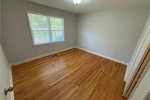 2630 Farmbrook Rd, Winston-Salem, NC 27103 - Photo 9
