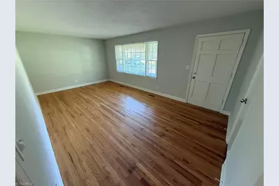2630 Farmbrook Road, Winston-Salem, NC 27103 - Photo 5