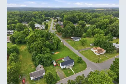 1202 Ridge Avenue, Eden, NC 27288 - Photo 25