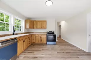 1202 Ridge Ave, Eden, NC 27288 - Photo 17