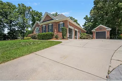 5337 McKinney Court, Walkertown, NC 27051 - Photo 5