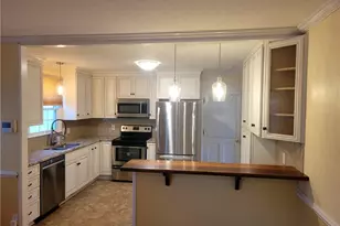 212 Vandyke St, Kernersville, NC 27284 - Photo 3