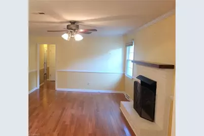 212 Vandyke Street, Kernersville, NC 27284 - Photo 5