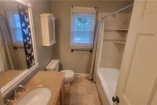 212 Vandyke St, Kernersville, NC 27284 - Photo 11