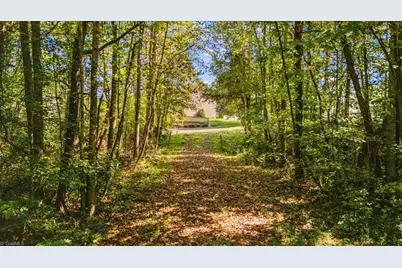 4069 Bentley Drive, Randleman, NC 27317 - Photo 9