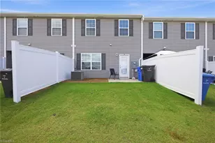 1365 Isley Ln, Kernersville, NC 27284 - Photo 27