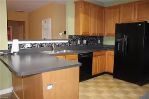 3617 Pertland Tr, Greensboro, NC 27405 - Photo 7