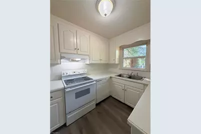 5701 Cates Drive, Greensboro, NC 27409 - Photo 11