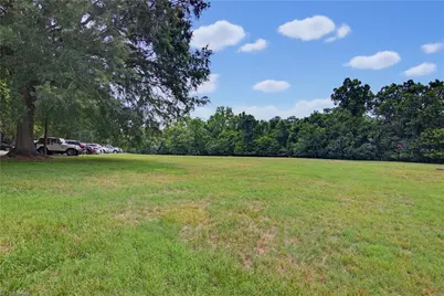 2235 Sunderland Road #105C, Winston-Salem, NC 27103 - Photo 29