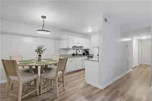2235 Sunderland Rd, Winston-Salem, NC 27103 - Photo 11