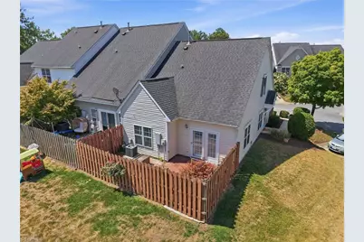 2736 N Keswick Way, Greensboro, NC 27410 - Photo 33