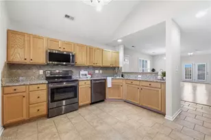 2736 N Keswick Way, Greensboro, NC 27410 - Photo 11
