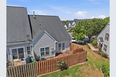 2736 N Keswick Way, Greensboro, NC 27410 - Photo 35