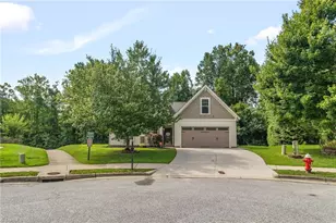 209 Waters Edge Dr, Archdale, NC 27263 - Photo 3