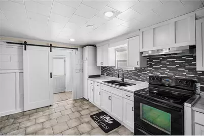 710 Edgewood Avenue, Thomasville, NC 27360 - Photo 13