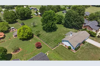5493 Rolling Meadows Road, Randleman, NC 27317 - Photo 29