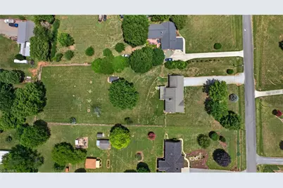 5493 Rolling Meadows Road, Randleman, NC 27317 - Photo 3