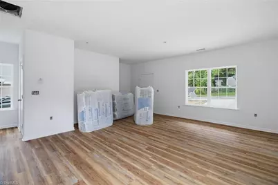 1221 Franklin Avenue, High Point, NC 27260 - Photo 5