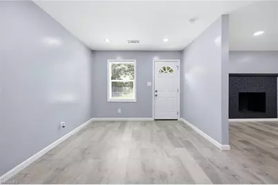 1136 Montlieu Avenue, High Point, NC 27262 - Photo 11