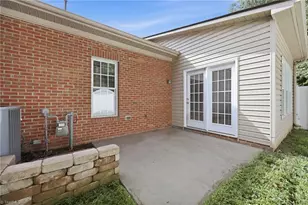 375 Northbridge Dr, High Point, NC 27265 - Photo 29
