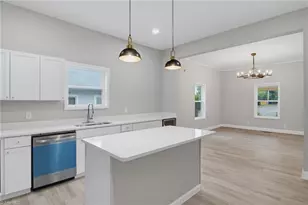 527 Denny St, High Point, NC 27262 - Photo 9