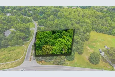 7800 Southerland Drive, Browns Summit, NC 27214 - Photo 3