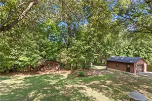 4216 Rayfield Dr, Winston-Salem, NC 27107 - Photo 39