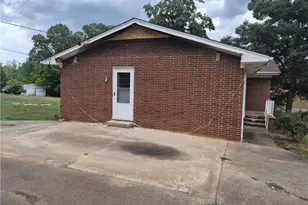 3150 Wentworth St, Reidsville, NC 27320 - Photo 3