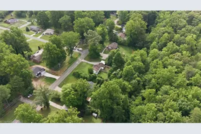 5002 Cherry Street, Winston-Salem, NC 27105 - Photo 31