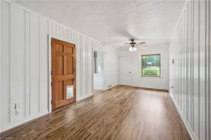5002 Cherry St, Winston-Salem, NC 27105 - Photo 9