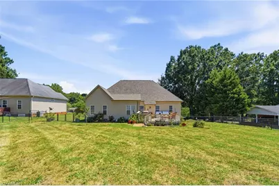 521 Croydon Lane, Winston-Salem, NC 27107 - Photo 35