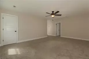 1728 Eastover Dr, Kernersville, NC 27284 - Photo 29