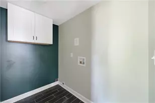 204 Springwood Dr, Burlington, NC 27215 - Photo 15