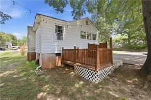 204 Springwood Dr, Burlington, NC 27215 - Photo 27