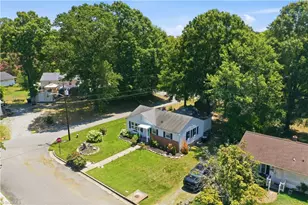 204 Springwood Dr, Burlington, NC 27215 - Photo 33