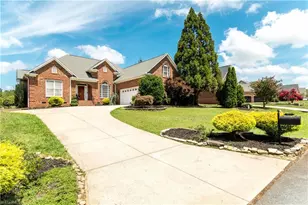 4617 Kelly's Trail, Winston-Salem, NC 27101 - Photo 3