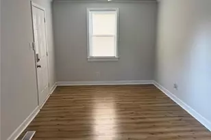 1323 Mayfair Ave, Greensboro, NC 27405 - Photo 11