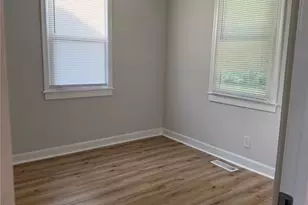 1323 Mayfair Ave, Greensboro, NC 27405 - Photo 17