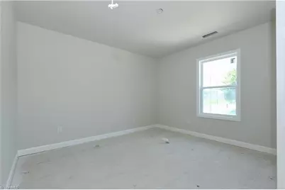 927 Pearson Street, Greensboro, NC 27406 - Photo 7