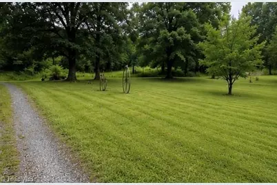 5020 Old Nc Highway 16, Millers Creek, NC 28651 - Photo 5