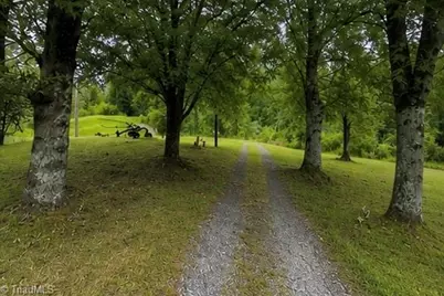 5020 Old Nc Highway 16, Millers Creek, NC 28651 - Photo 7